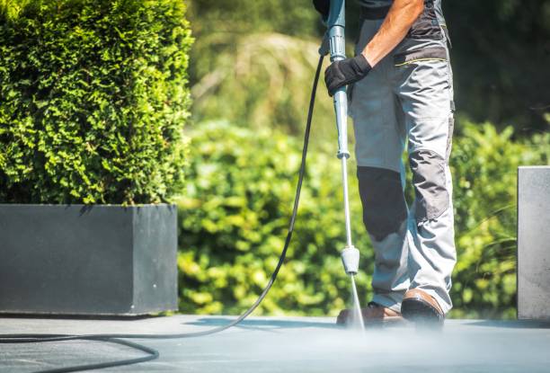 Best Animal Enclosure Cleaning  in Riviera Beach, MD